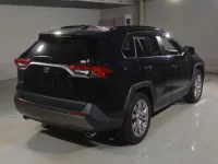 Цена авто Toyota RAV4 с аукционов Японии, номер кузова MXAA54, пробег 28 000, оценка 3