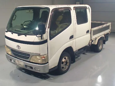 TOYOTA DYNA