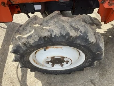 KUBOTA KUBOTA
