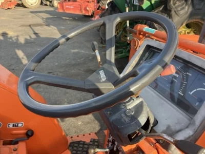 KUBOTA KUBOTA