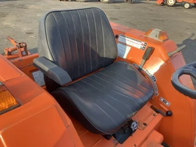 KUBOTA KUBOTA