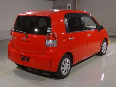 TOYOTA SPADE