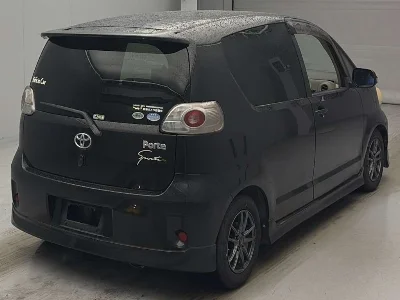 TOYOTA PORTE