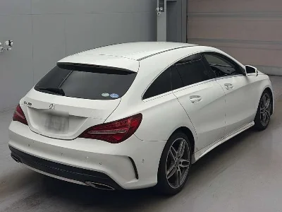MERCEDES BENZ CLA SHOOTING BRAKE