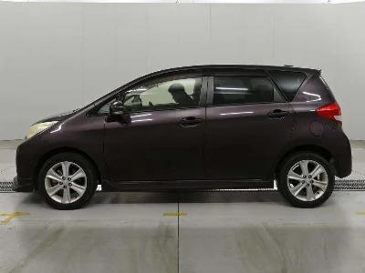 SUBARU TREZIA