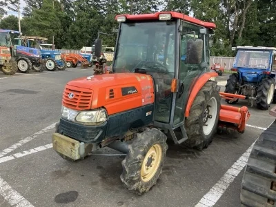 KUBOTA KUBOTA