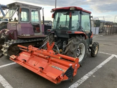 KUBOTA KUBOTA