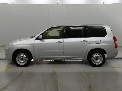 TOYOTA SUCCEED