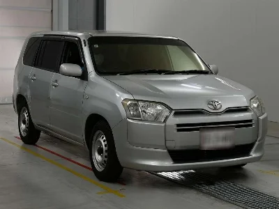 TOYOTA SUCCEED