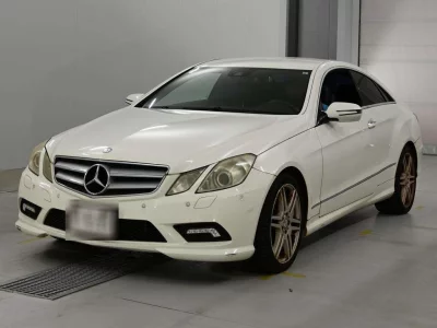 MERCEDES BENZ E CLASS