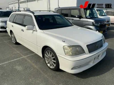 TOYOTA CROWN ESTATE