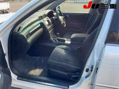 TOYOTA CROWN ESTATE