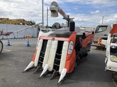 KUBOTA KUBOTA