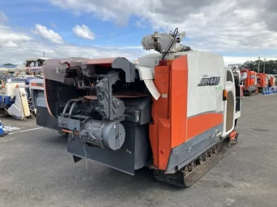 KUBOTA KUBOTA