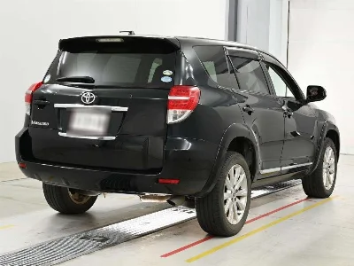 TOYOTA VANGUARD