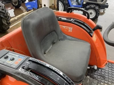 KUBOTA KUBOTA