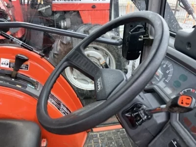 KUBOTA KUBOTA