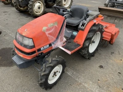 KUBOTA KUBOTA