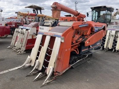 KUBOTA KUBOTA
