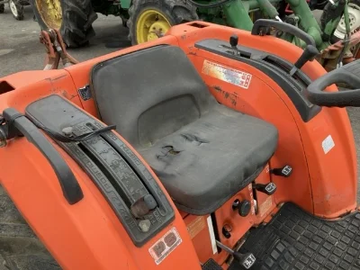KUBOTA KUBOTA