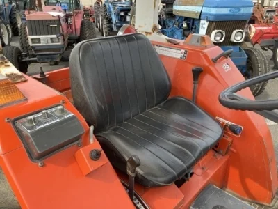 KUBOTA KUBOTA