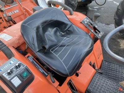 KUBOTA KUBOTA