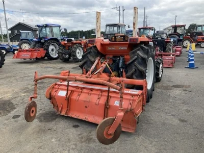 KUBOTA KUBOTA
