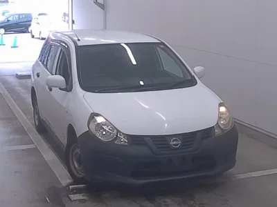 NISSAN AD