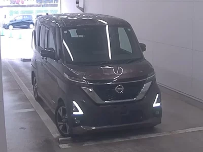 NISSAN ROOX