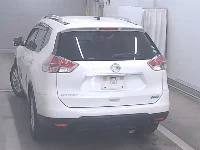 Цена авто Nissan X-Trail с аукционов Японии, номер кузова HNT32, пробег 128 000, оценка 2