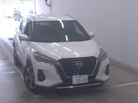 Цена авто Nissan Kicks с аукционов Японии, номер кузова P15, пробег 82 000, оценка 6