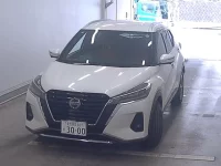 Цена авто Nissan Kicks с аукционов Японии, номер кузова P15, пробег 82 000, оценка 6
