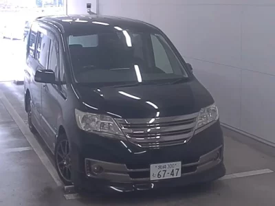 NISSAN SERENA