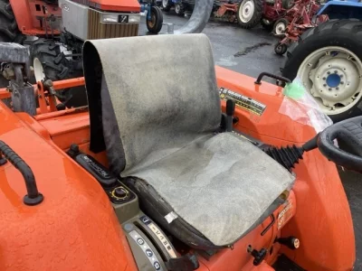 KUBOTA KUBOTA