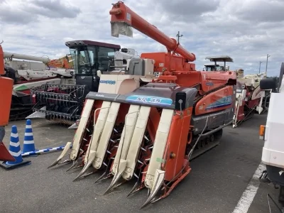 KUBOTA KUBOTA