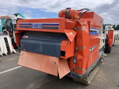 KUBOTA KUBOTA