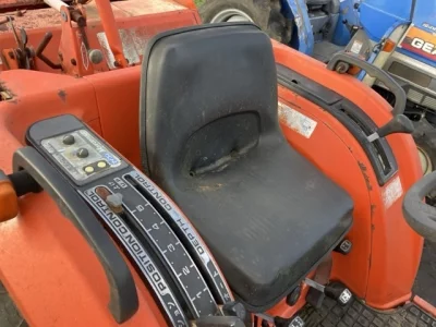 KUBOTA KUBOTA