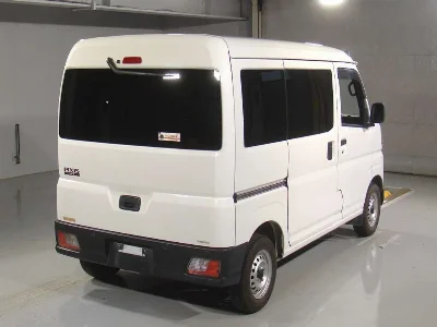 TOYOTA PIXIS VAN