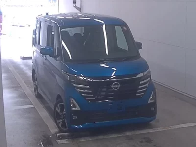 NISSAN ROOX