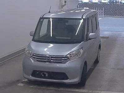 NISSAN DAYZ ROOX