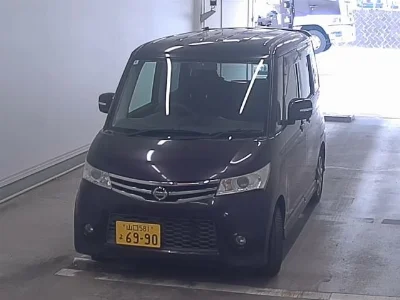 NISSAN ROOX