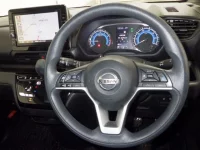 Цена авто Nissan Roox с аукционов Японии, номер кузова B44A, пробег 230 000, оценка 6