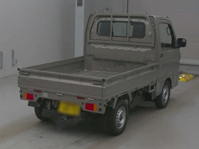 NISSAN CLIPPER TRUCK