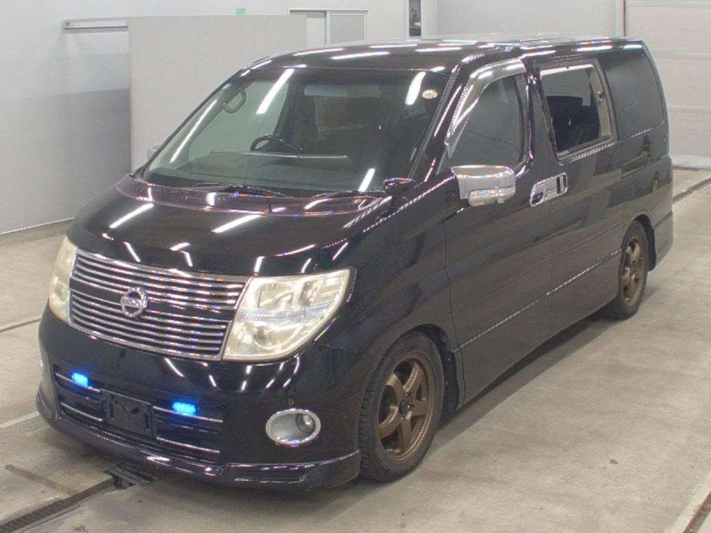 Nissan Elgrand 2008