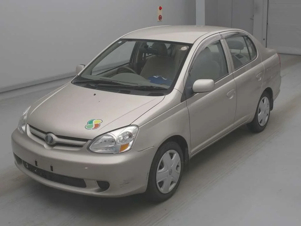 Toyota Platz 2003