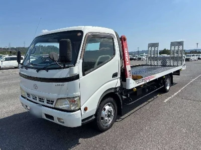 TOYOTA DYNA
