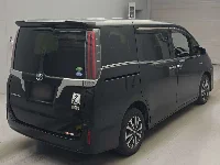 Цена авто Toyota Esquire с аукционов Японии, номер кузова ZWR80G, пробег 73 000, оценка 2