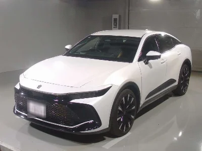 TOYOTA CROWN CROSSOVER
