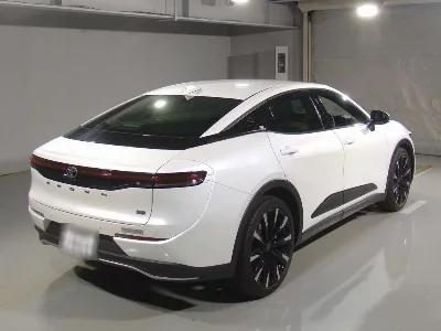 TOYOTA CROWN CROSSOVER