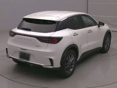 LEXUS LBX
